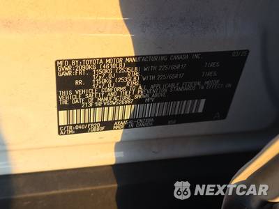 2025 Toyota RAV4 LE - zdjęcie 14 z 24 - miniatura