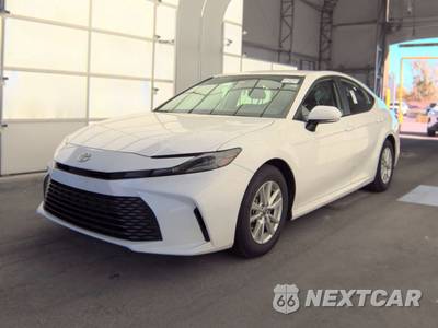 2025 Toyota Camry LE - zdjęcie 1 z 33 - miniatura