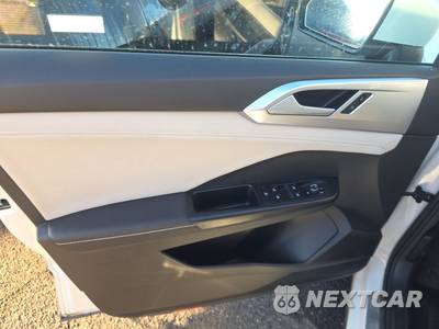 2026 Volkswagen Taos SE - zdjęcie 9 z 26 - miniatura