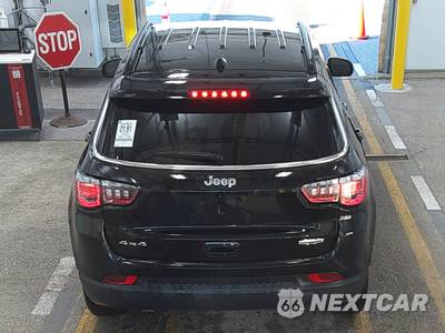 2025 Jeep Compass Latitude - zdjęcie 5 z 22 - miniatura