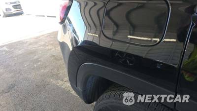 2025 Jeep Compass Latitude - zdjęcie 21 z 22 - miniatura