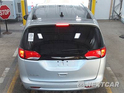 2023 Chrysler Voyager LX 121.6" WB - zdjęcie 5 z 29 - miniatura