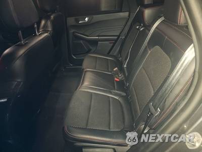 2026 Ford Escape ST-Line - zdjęcie 13 z 32 - miniatura