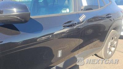 2025 Chevrolet Trax LT - zdjęcie 30 z 36 - miniatura