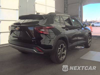 2025 Chevrolet Trax LT - zdjęcie 4 z 36 - miniatura