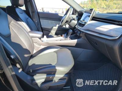 2025 Jeep Compass Latitude - zdjęcie 8 z 26 - miniatura