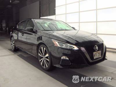 2021 Nissan Altima SR - zdjęcie 3 z 41 - miniatura