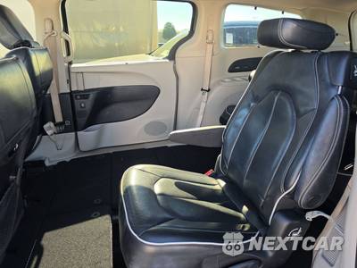 2022 Chrysler Pacifica Limited 121.6" WB - zdjęcie 13 z 26 - miniatura