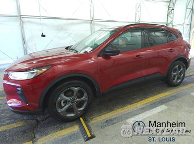 2025 Ford Escape ST-Line - zdjęcie 1 z 26 - miniatura
