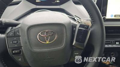 2026 Toyota Prius LE - zdjęcie 18 z 26 - miniatura