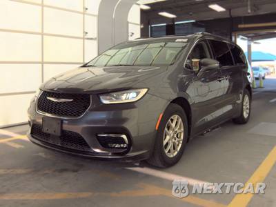 2021 Chrysler Pacifica Touring L 121.6" WB