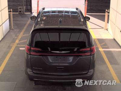 2021 Chrysler Pacifica Touring L 121.6" WB - zdjęcie 5 z 28 - miniatura