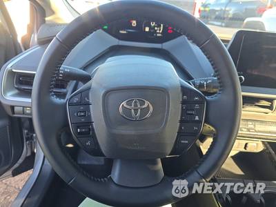 2026 Toyota Prius LE - zdjęcie 10 z 21 - miniatura