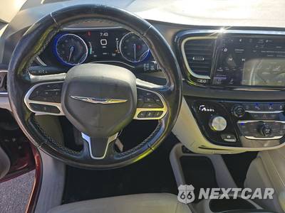2021 Chrysler Pacifica Touring L 121.6" WB - zdjęcie 11 z 26 - miniatura