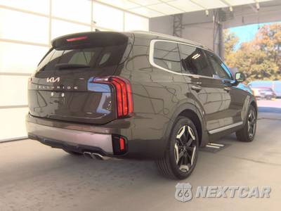 2025 Kia Telluride S - zdjęcie 4 z 28 - miniatura