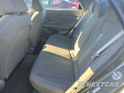 2026 Hyundai Elantra Hybrid Blue - zdjęcie 13 z 35 - miniatura