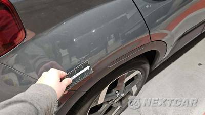 2025 Hyundai Venue SEL - zdjęcie 33 z 36 - miniatura