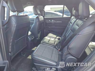 2025 Ford Explorer ST-Line - zdjęcie 13 z 23 - miniatura
