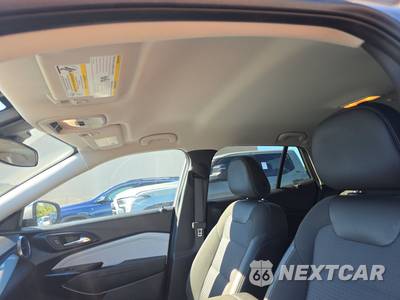 2025 Chevrolet Trax LT - zdjęcie 11 z 19 - miniatura