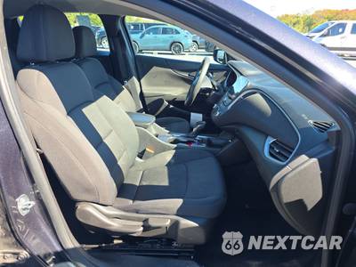 2023 Chevrolet Malibu LT 1LT - zdjęcie 2 z 33 - miniatura