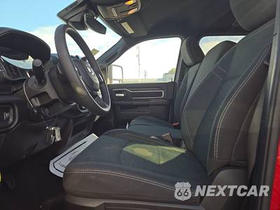 2026 Ram 2500 Big Horn Crew Cab Medium Bed - zdjęcie 7 z 26 - miniatura
