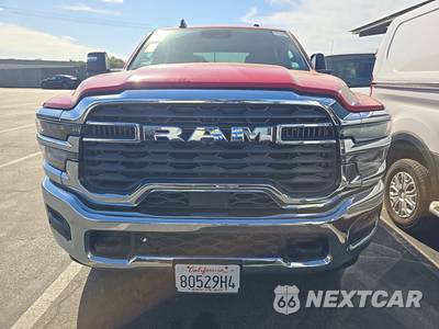 2026 Ram 2500 Big Horn Crew Cab Medium Bed - zdjęcie 2 z 26 - miniatura
