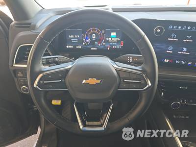 2025 Chevrolet Suburban Premier 1LZ - zdjęcie 10 z 26 - miniatura