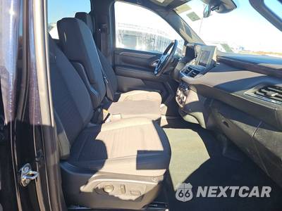 2023 Chevrolet Suburban LS 1LS - zdjęcie 8 z 43 - miniatura