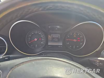 2016 Mercedes-Benz C 300 - zdjęcie 12 z 18 - miniatura