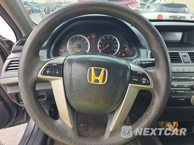 2010 Honda Accord Sedan LX - zdjęcie 10 z 18 - miniatura