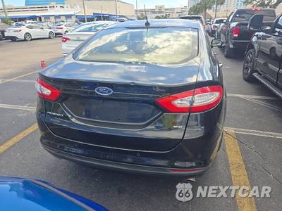 2015 Ford Fusion SE - zdjęcie 5 z 17 - miniatura