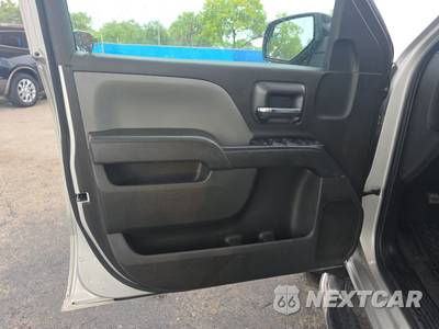 2018 Chevrolet Silverado 1500 Custom Crew Cab Short Bed 1CX - zdjęcie 9 z 18 - miniatura