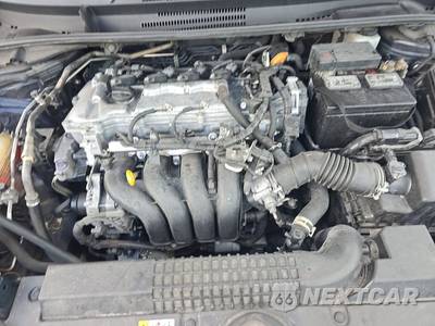 2022 Toyota Corolla LE Sedan - zdjęcie 15 z 18 - miniatura