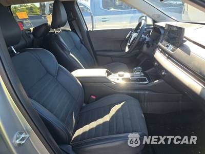 2025 Mitsubishi Outlander SE - zdjęcie 8 z 23 - miniatura