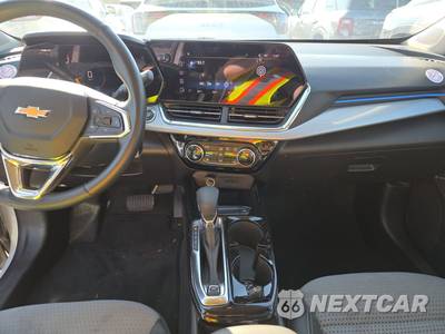 2025 Chevrolet Trax LT - zdjęcie 11 z 23 - miniatura