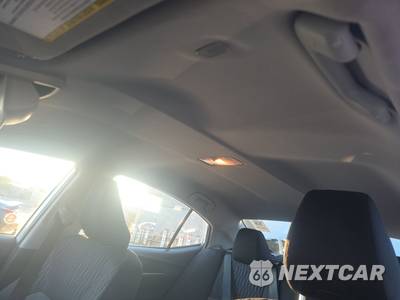 2025 Toyota Camry LE - zdjęcie 17 z 24 - miniatura