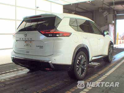 2026 Nissan Rogue Platinum - zdjęcie 4 z 21 - miniatura