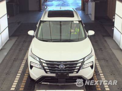 2026 Nissan Rogue Platinum - zdjęcie 2 z 21 - miniatura