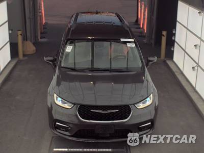 2021 Chrysler Pacifica Touring L 121.6" WB - zdjęcie 2 z 37 - miniatura