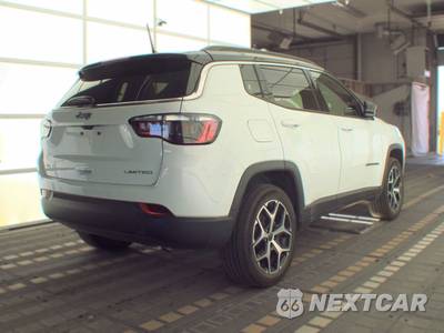 2026 Jeep Compass Limited - zdjęcie 4 z 25 - miniatura