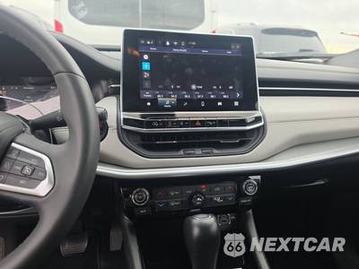 2025 Jeep Compass Limited - zdjęcie 11 z 25 - miniatura