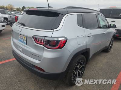 2025 Jeep Compass Limited - zdjęcie 4 z 25 - miniatura