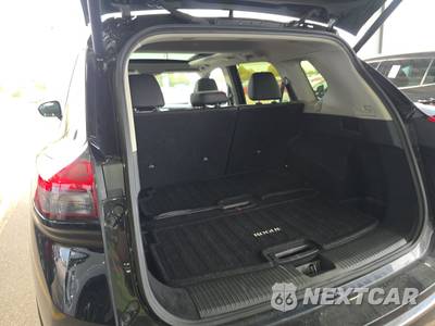 2026 Nissan Rogue Platinum - zdjęcie 16 z 26 - miniatura