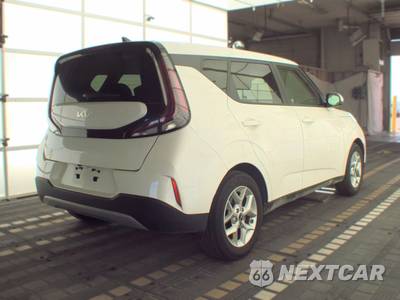 2025 Kia Soul LX - zdjęcie 4 z 22 - miniatura