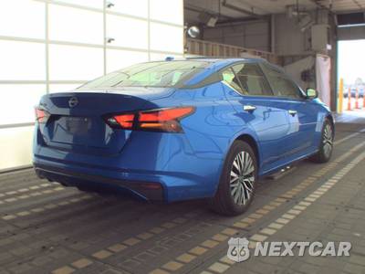 2025 Nissan Altima SV - zdjęcie 4 z 29 - miniatura