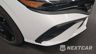 2026 Hyundai Elantra SEL Sport - zdjęcie 20 z 27 - miniatura