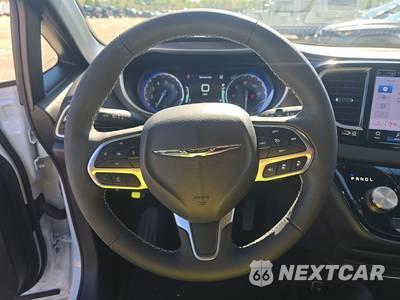 2026 Chrysler Pacifica Select 121.6" WB - zdjęcie 10 z 21 - miniatura