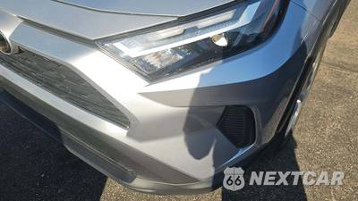 2025 Toyota RAV4 LE - zdjęcie 19 z 27 - miniatura