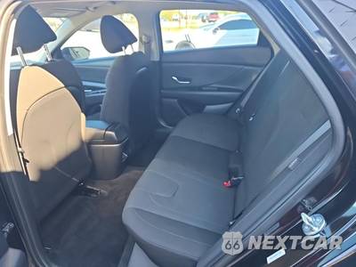 2025 Hyundai Elantra SE - zdjęcie 16 z 21 - miniatura