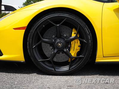 2020 Lamborghini Huracan EVO Convertible - zdjęcie 8 z 15 - miniatura